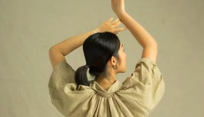 太原一汽车悬挂“晋A 好几个8”车牌，最新进展——