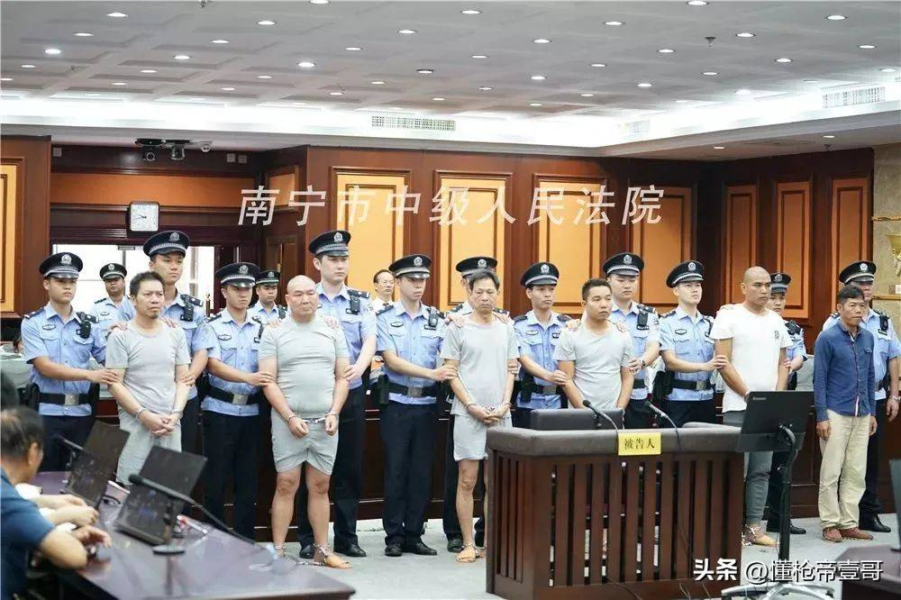 给中国5位杀手颁奖的搞笑诺贝尔，今年又来整活了！丨轻武专栏