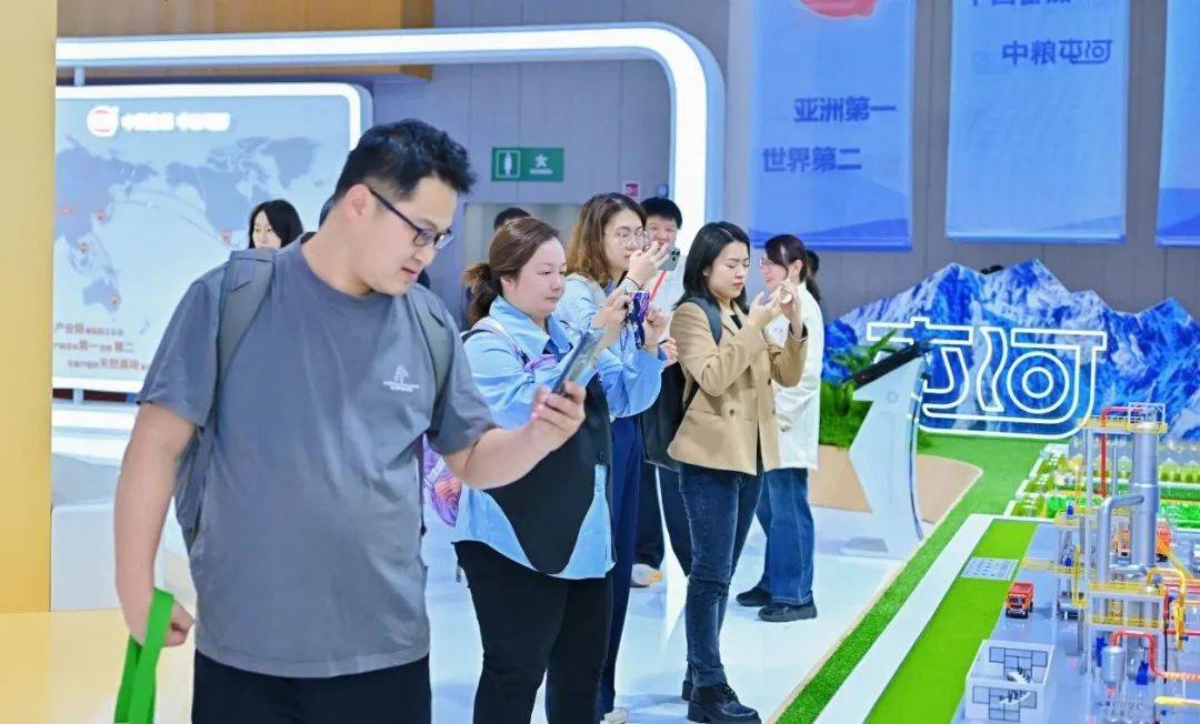 从一颗小番茄开始，这个巨头正在重塑餐饮供应链逻辑