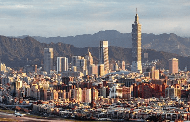 大陆发惩“独”文件，岛内舆论震动，国防部霸气发声，祖国统一是历史大势